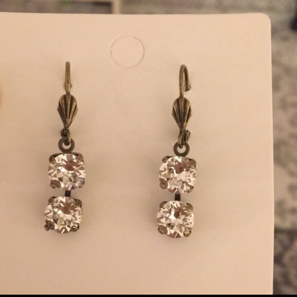 Jewelry - Antique Brass Crystal Drop Earrings
